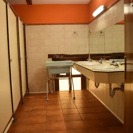 Ubilla Aterpetxea Guest house *