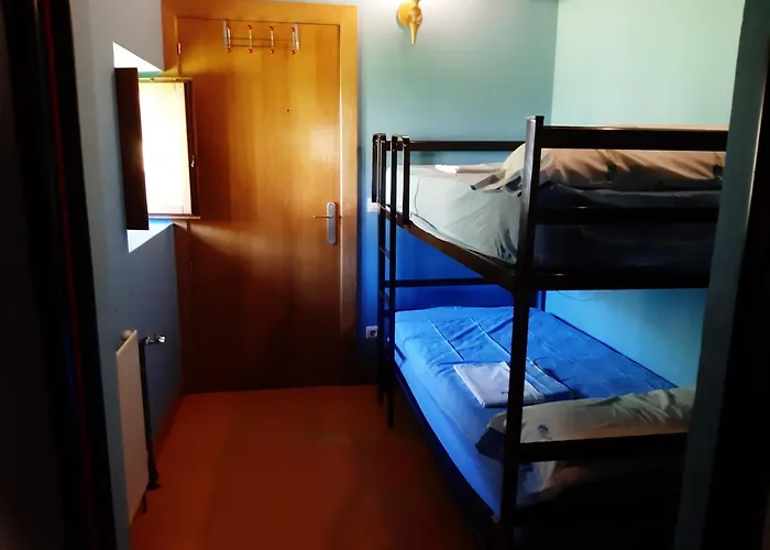 Ubilla Aterpetxea 招待所 Aulestia