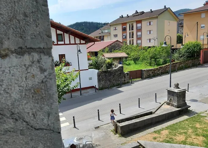 Ubilla Aterpetxea * Aulestia