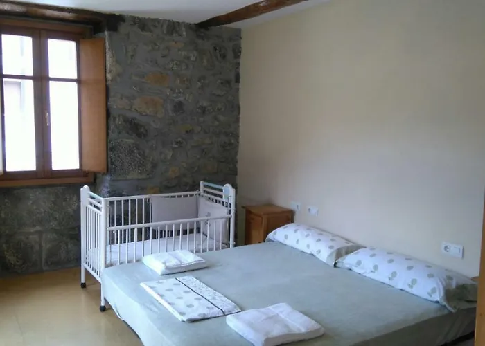 Ubilla Aterpetxea 招待所 Aulestia